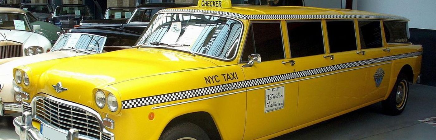 The History Of American Taxicabs (Photos Of Different Models)